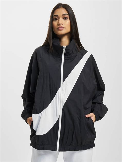 nike sportswear übergangsjacke damen|Nike Factory Stores.